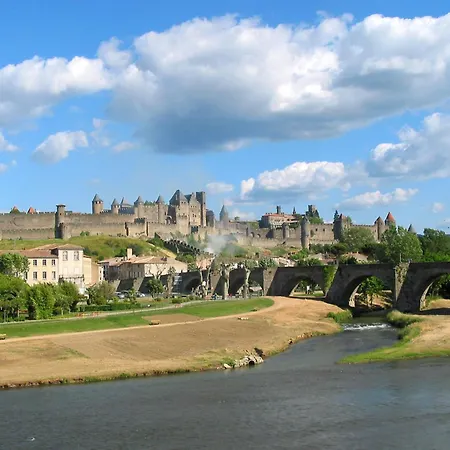 In Near Carcassonne Pool