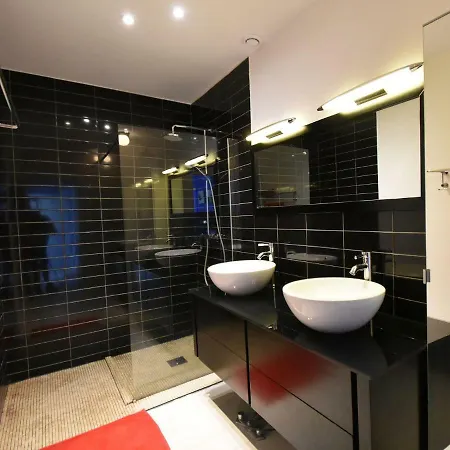 Modern 11km From Carcassonne Malves-en-Minervois