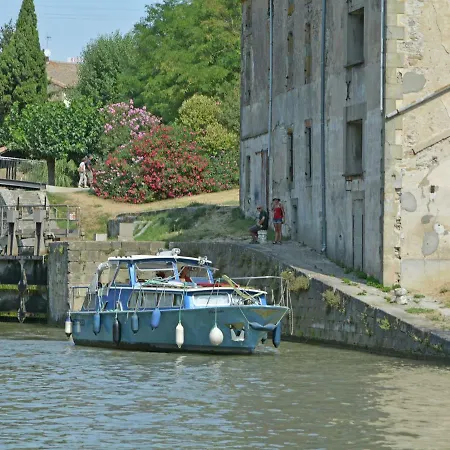 Modern 11km From Carcassonne Malves-en-Minervois