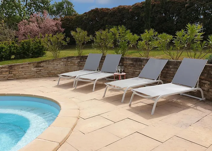 In Near Carcassonne Pool
