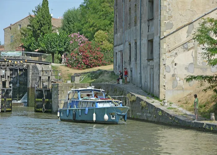 빌라 In Near Carcassonne Pool Malves-en-Minervois